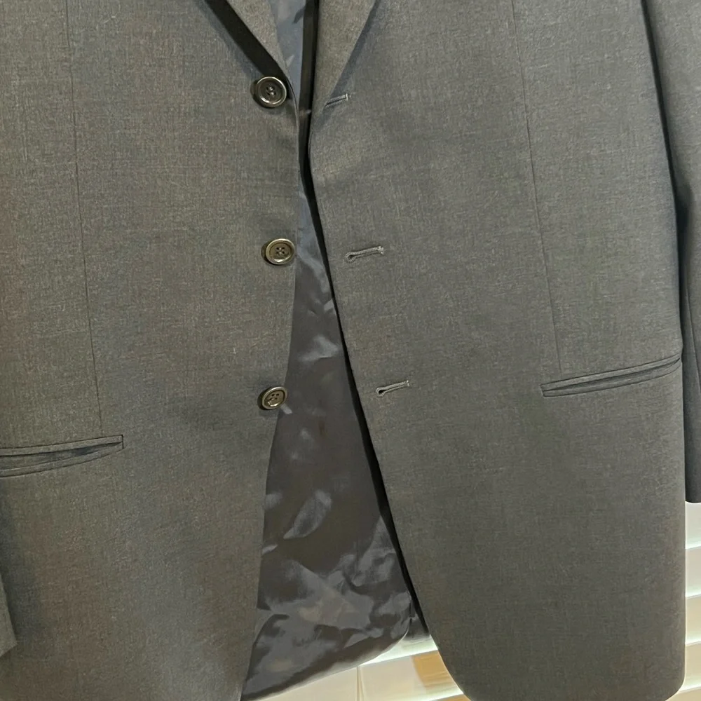 Armani Collezioni Mens 42R Wool Blazer Charcoal Grey 3-Button Sport Coat Italy